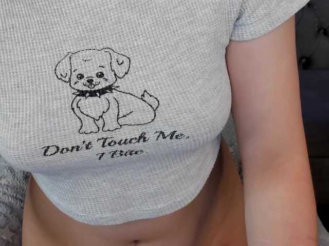Pink-Freya live cam on BongaCams
