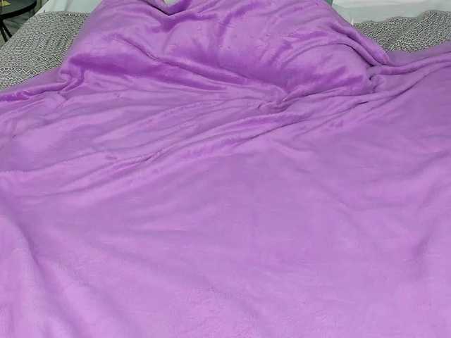 Pink-Freya live cam on BongaCams