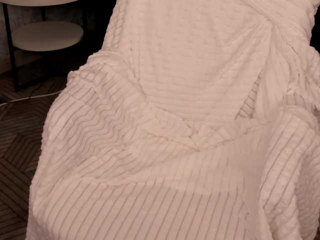 Pink-Freya live cam on BongaCams