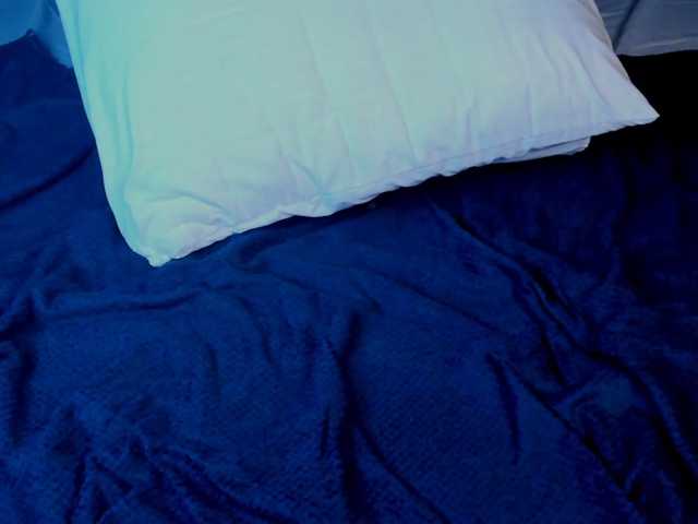 Pink-Freya live cam on BongaCams