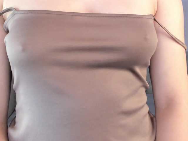 Pink-Freya live cam on BongaCams