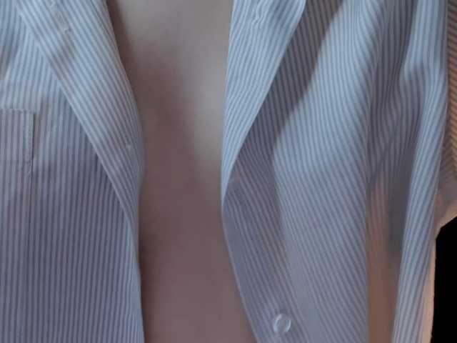 Pink-Freya live cam on BongaCams