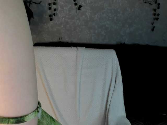 Pink-Freya live cam on BongaCams