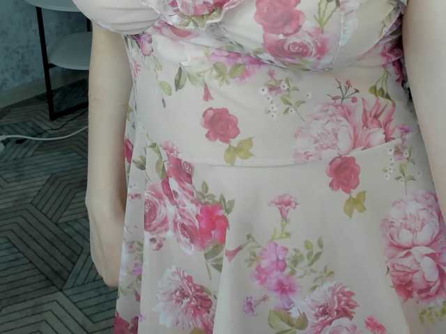 Pink-Freya live cam on BongaCams