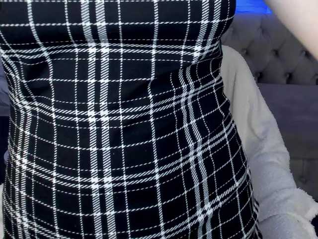 Pink-Freya live cam on BongaCams