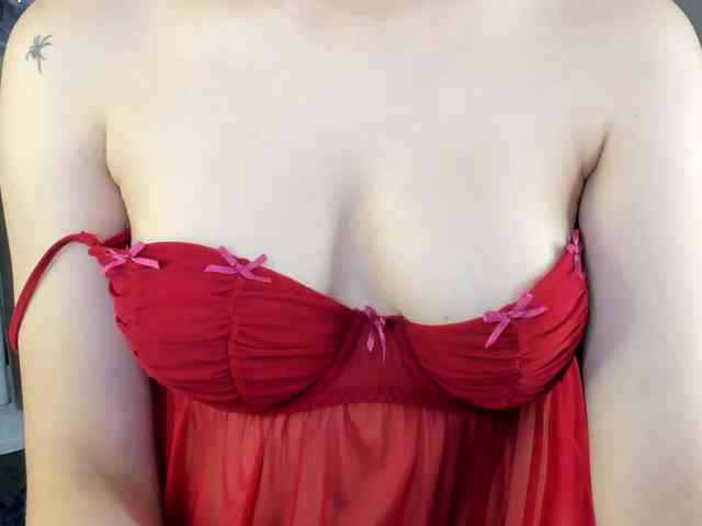 Pink-Freya webcam