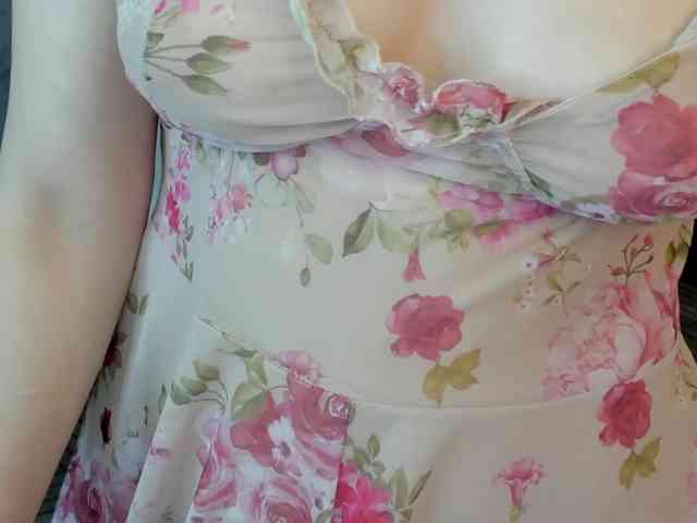 Pink-Freya webcam
