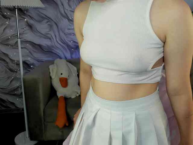 Pink-Freya webcam
