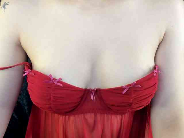 Pink-Freya webcam