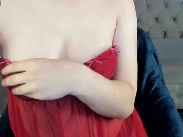 Pink-Freya webcam