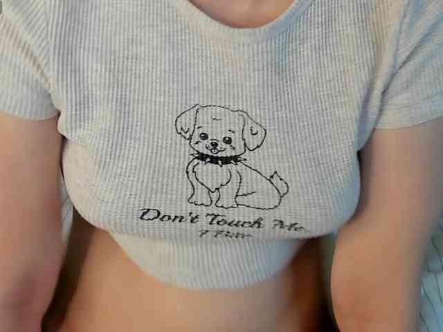 Pink-Freya webcam