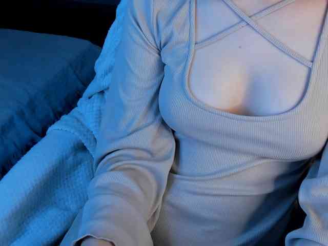 Pink-Freya webcam