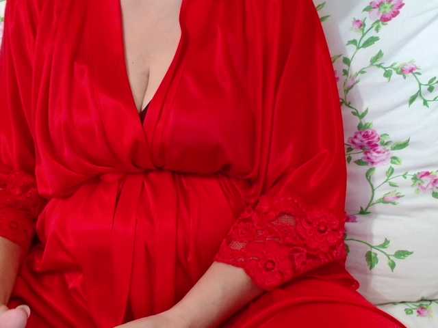 MadaM1 live cam on BongaCams