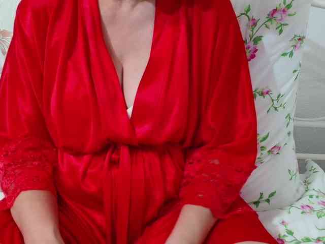 MadaM1 Live Webcam on BongaCams