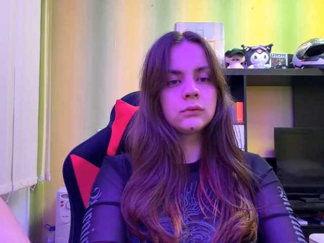 Arinakss5 live cam on BongaCams