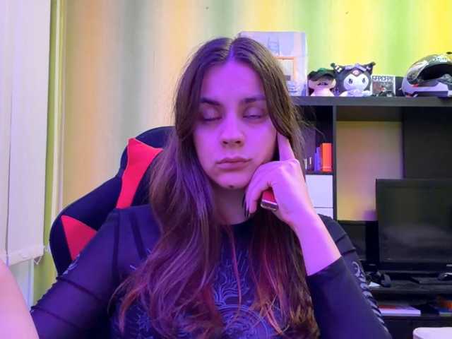 Arinakss5 live cam on BongaCams