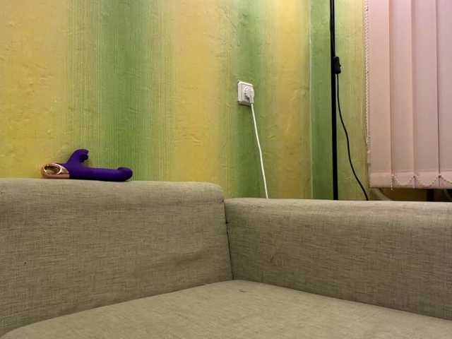 Arinakss5 live cam on BongaCams