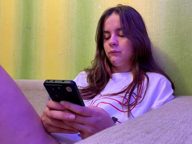 Arinakss5 live cam on BongaCams