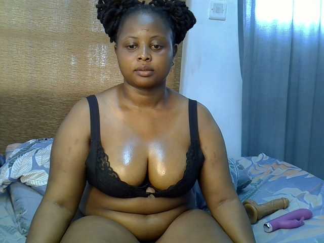 Prettyj live cam on BongaCams