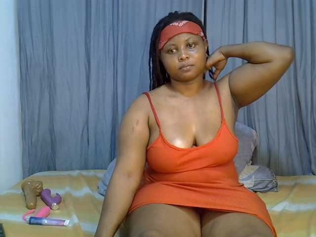 Prettyj live cam on BongaCams