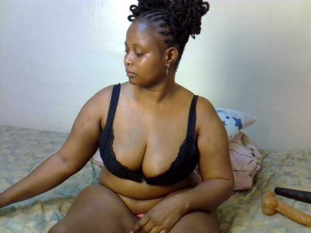 Prettyj live cam preview