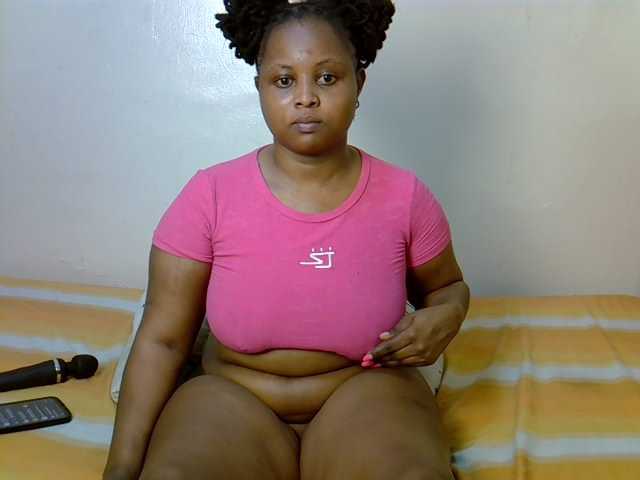 Prettyj live cam on BongaCams