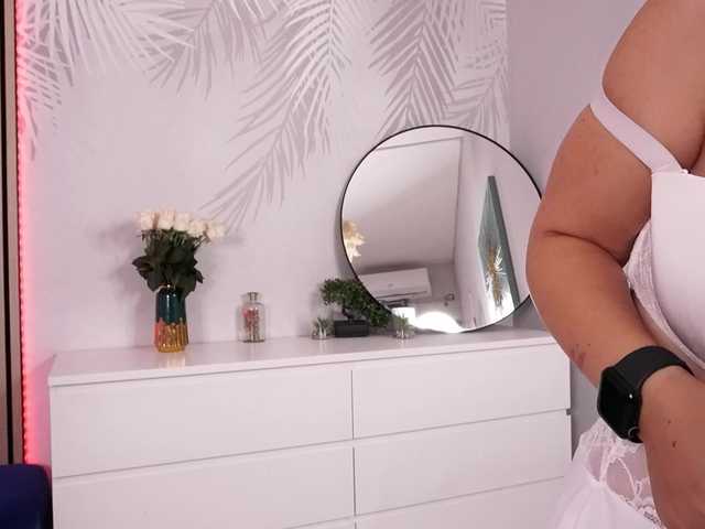 CandyRushhh live cam on BongaCams