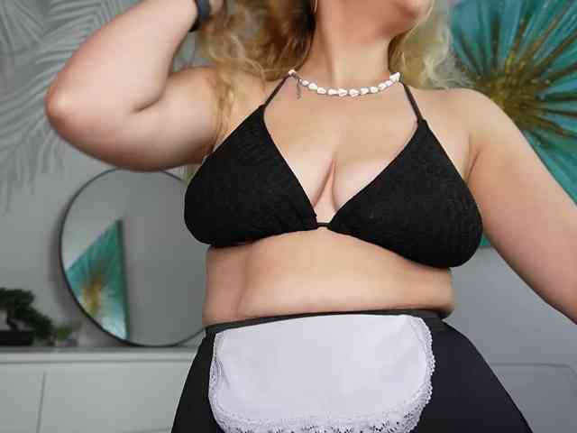 CandyRushhh webcam