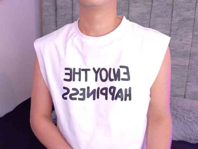 Dannyy-Bloom Dannyy-Bloom