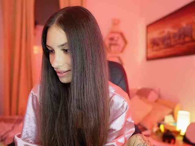 AprillGrey webcam