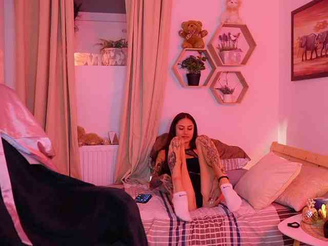 Modelo: AprillGrey