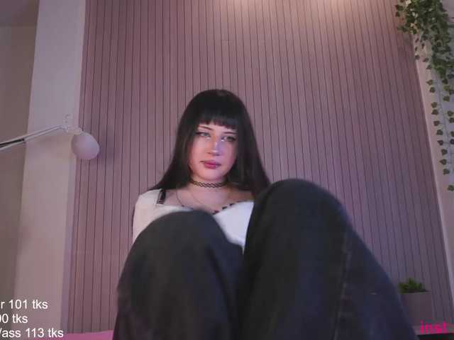 IsabellDesire live cam on BongaCams