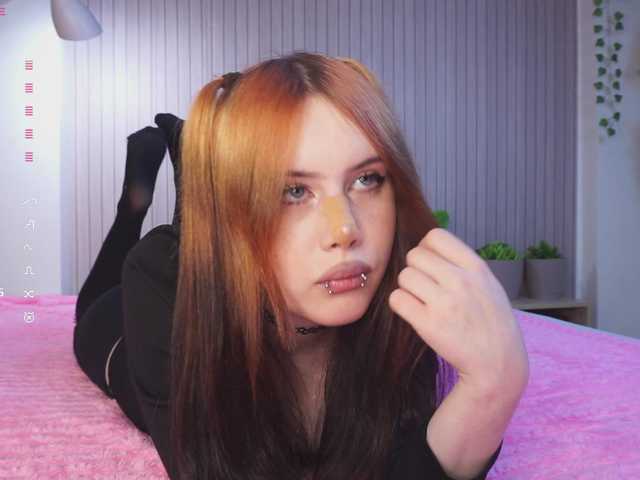 IsabellDesire webcam