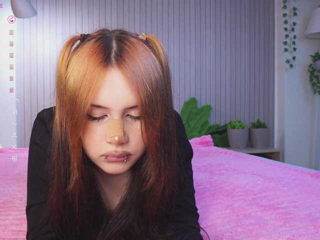 IsabellDesire live cam on BongaCams