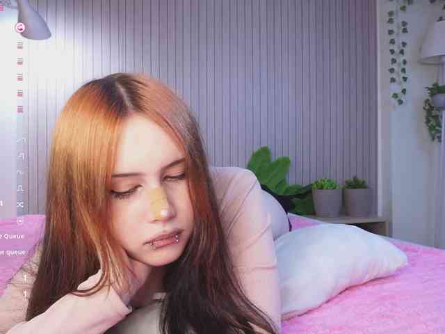 Model: IsabellDesire