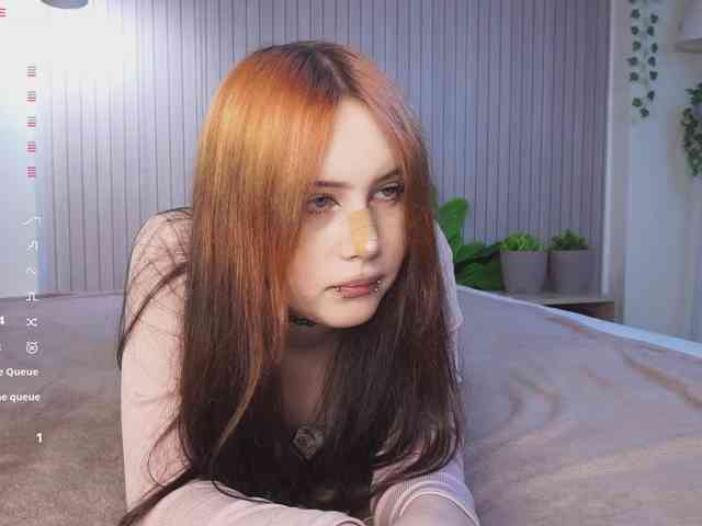 Model: IsabellDesire