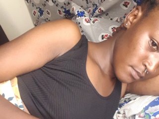 Sexygirly2's Live Webcam