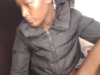 Sexygirly2's Live Webcam