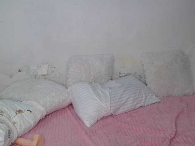 Seatlally live cam on BongaCams
