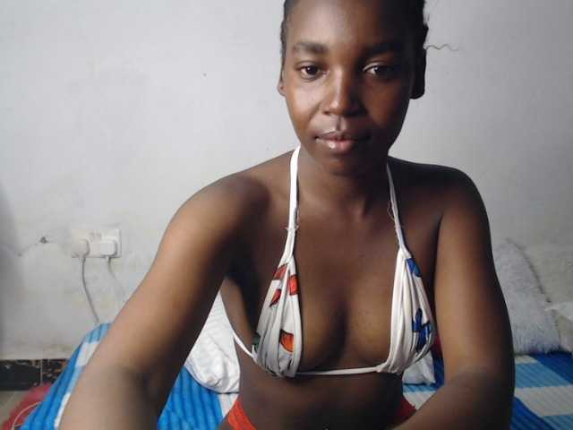 Seatlally live cam on BongaCams