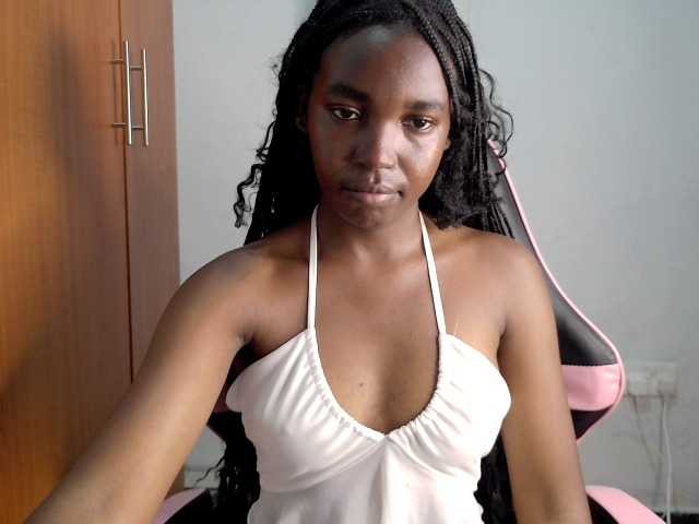 Seatlally live cam on BongaCams