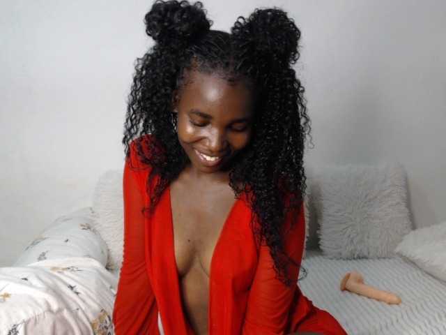 Seatlally live cam on BongaCams