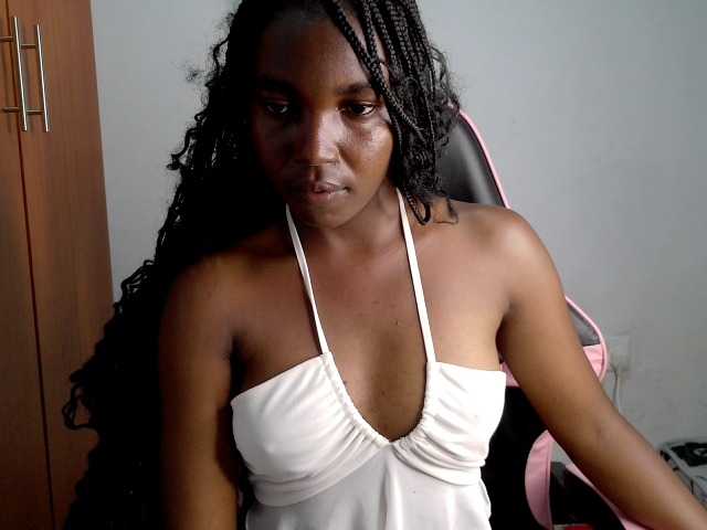 Seatlally live cam on BongaCams