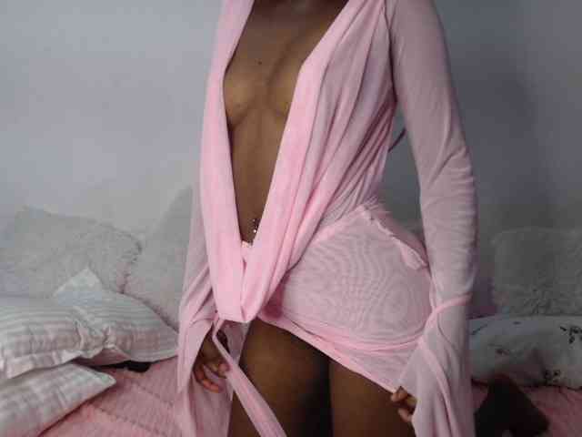 Seatlally Live Webcam on BongaCams