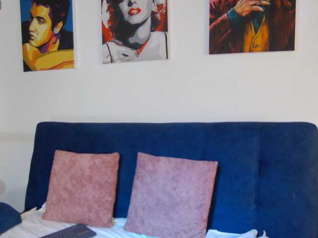 Sophia-Vegga- live cam on BongaCams