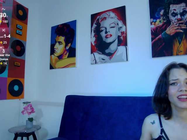 Sophia-Vegga- live cam on BongaCams