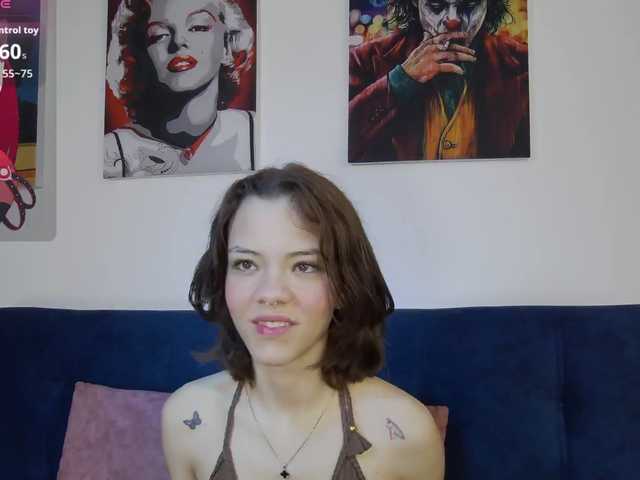 Sophia-Vegga- live cam preview