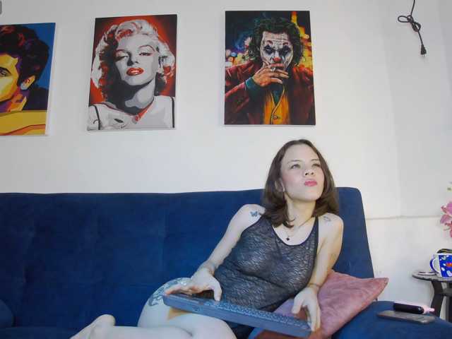 Sophia-Vegga- live cam on BongaCams