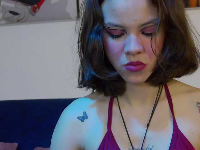 Sophia-Vegga- live cam on BongaCams