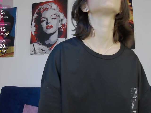 Sophia-Vegga- live cam preview